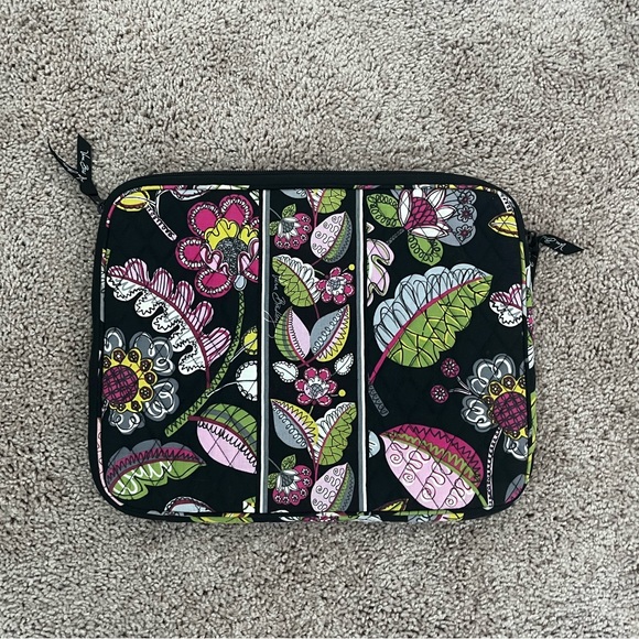 Vera Bradley Other - Vera Bradley Laptop Case